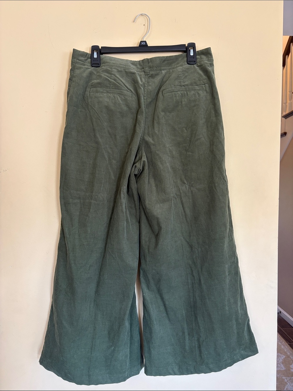 Anthropologie Wide-Leg Corduroy Pants in Olive Green - - Picture 3 of 3